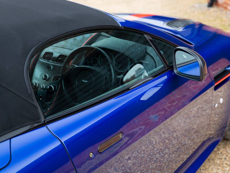 Bild 21/85 von Aston Martin V12 Vantage AMR Roadster (2018)