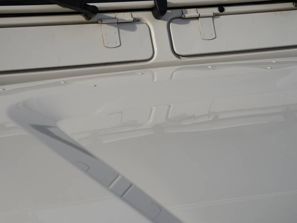 Image 20/96 of Land Rover Defender 90 (1995)