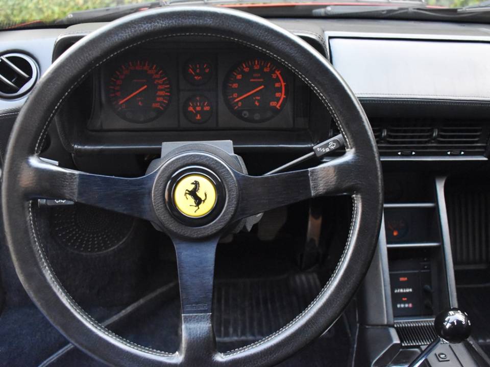 Bild 28/45 von Ferrari Testarossa (1986)