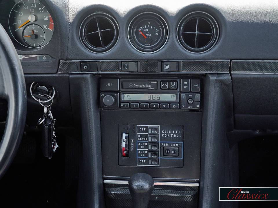 Image 18/23 of Mercedes-Benz 450 SLC 5,0 (1980)