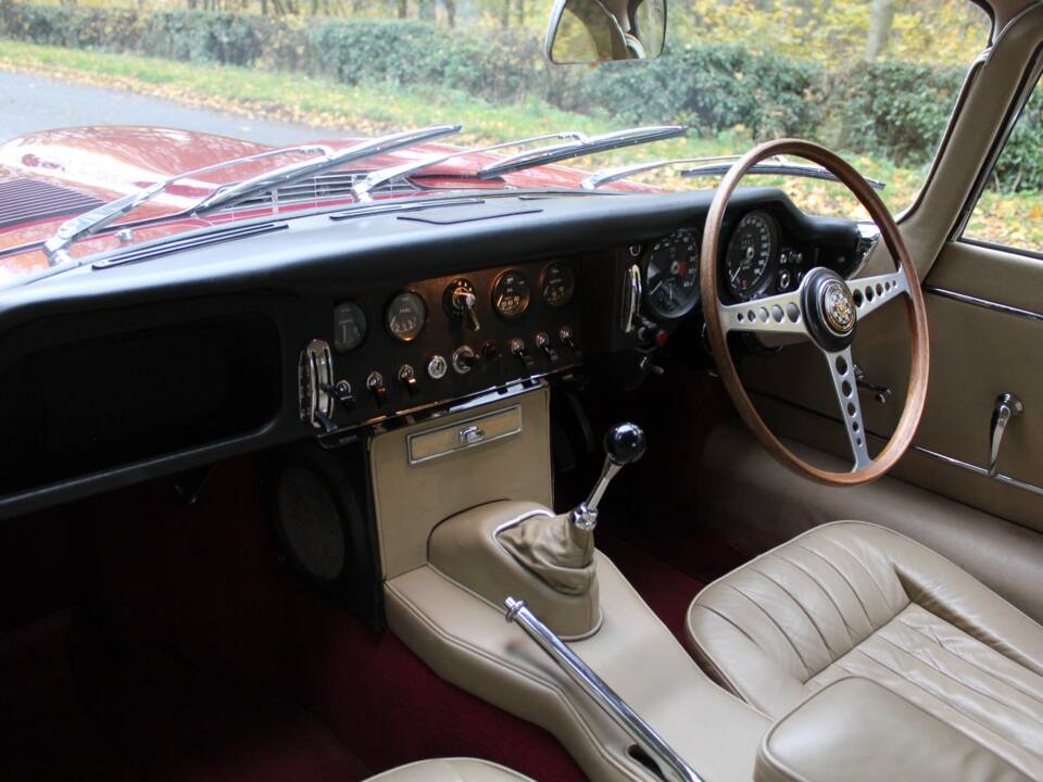 Afbeelding 10/18 van Jaguar E-Type (1967)