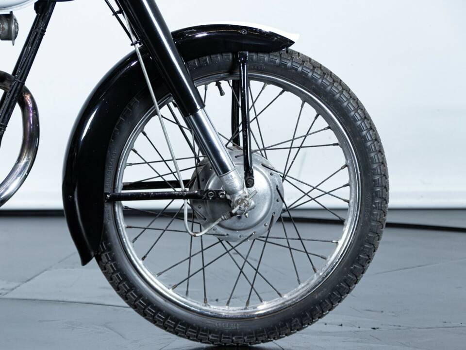 Image 45/50 of Mondial DUMMY (1961)