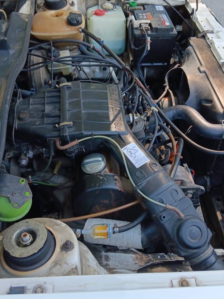 Bild 53/55 von Volkswagen Golf I Cabrio 1.8 (1985)