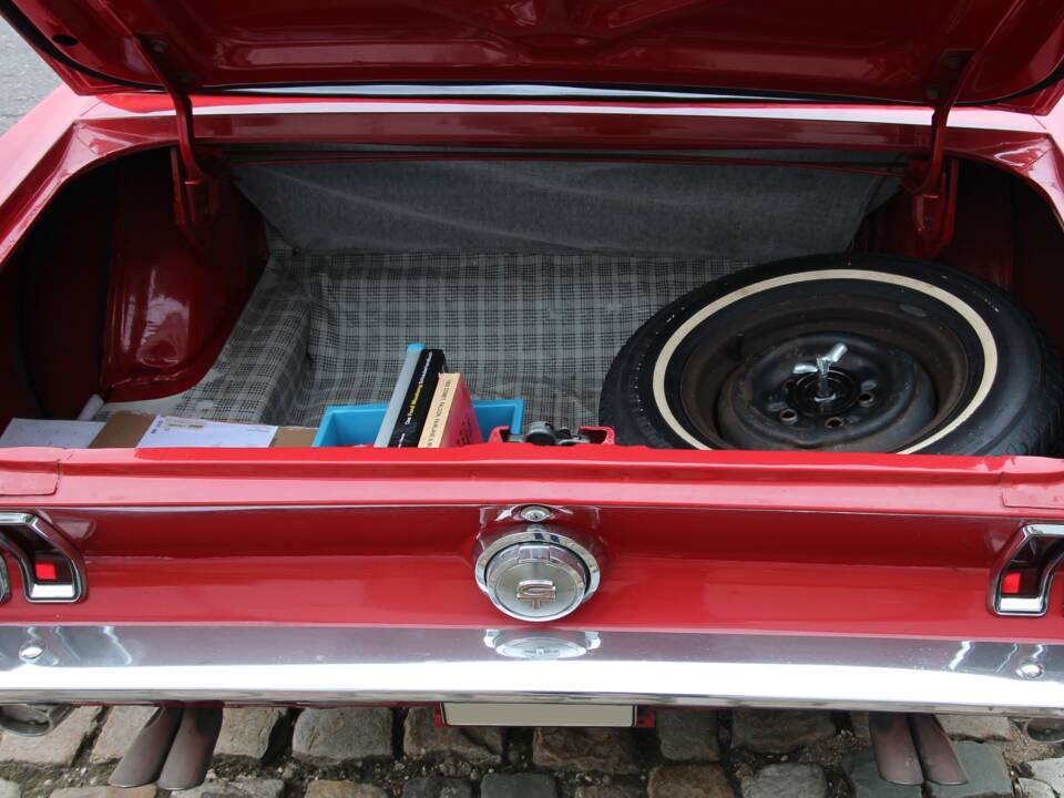 Image 11/11 of Ford Mustang 289 (1968)