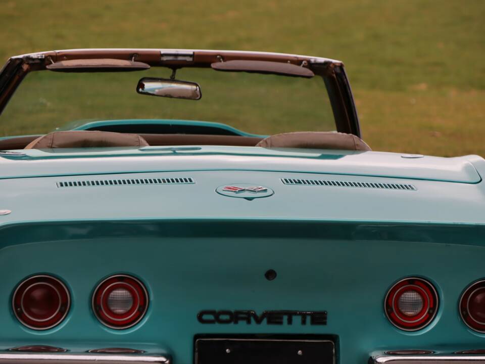 Image 28/50 of Chevrolet Corvette Stingray (1972)