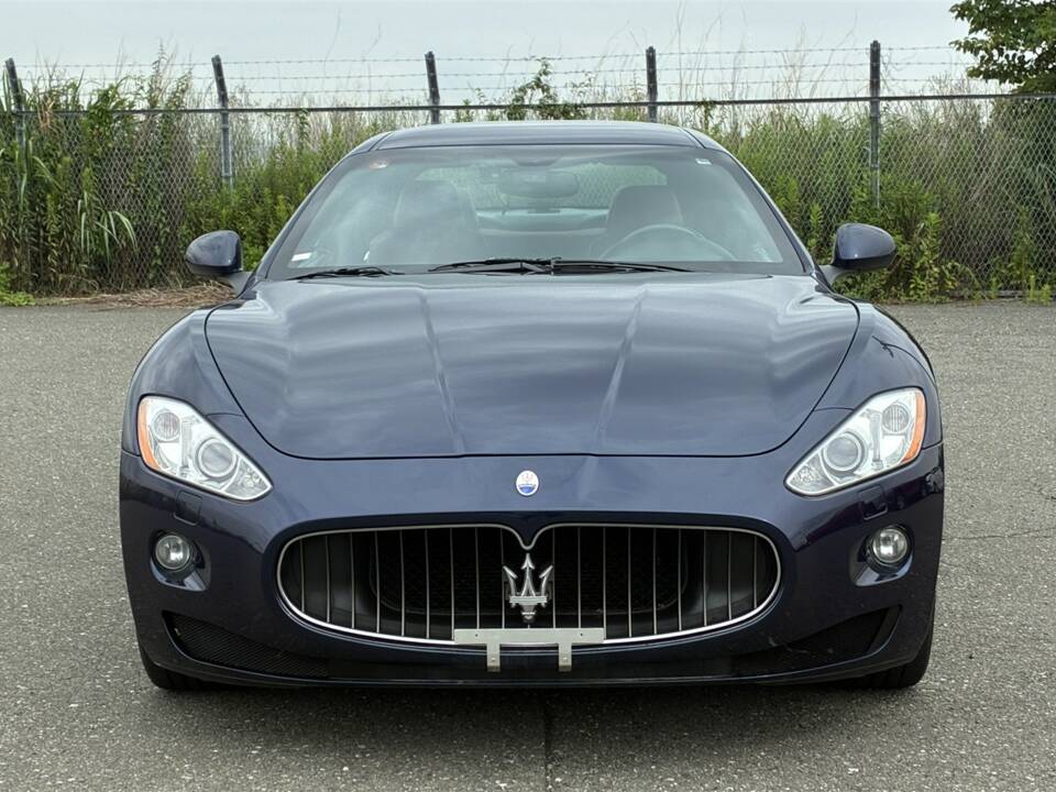 Immagine 2/39 di Maserati GranTurismo 4.2 (2008)