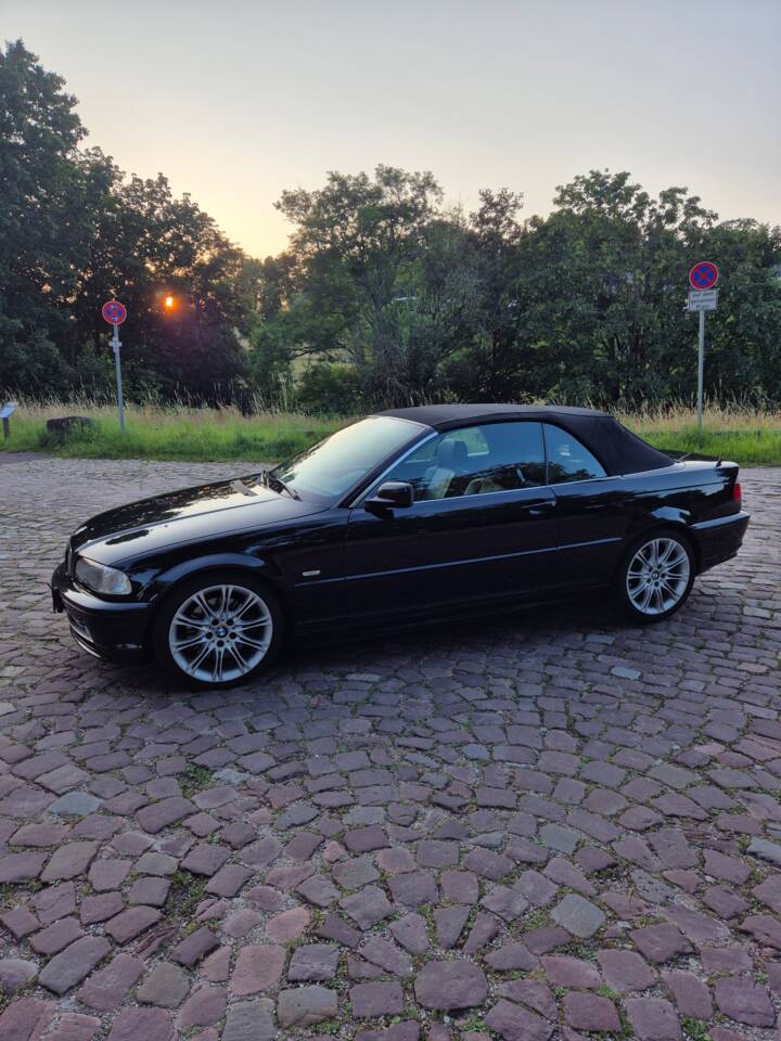 Bild 3/18 von BMW 330Ci (2001)