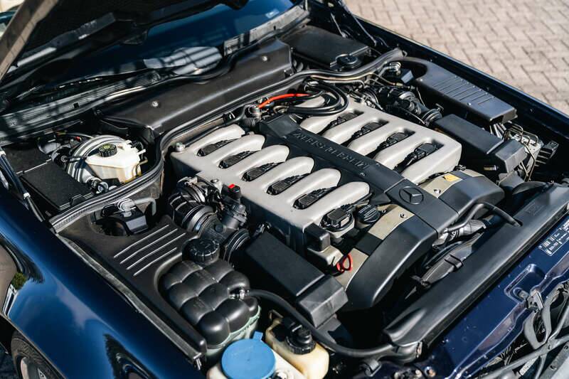 Image 3/50 of Mercedes-Benz SL 600 (2000)