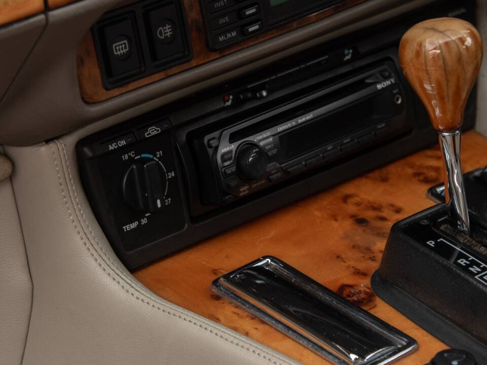 Image 48/50 de Jaguar XJS 4.0 Celebration (1995)