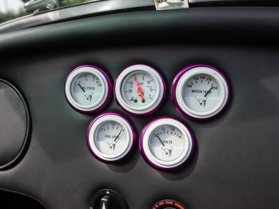 Image 36/55 of AC Cobra Mk IV (1989)