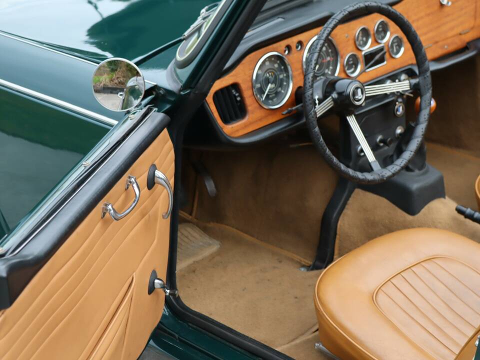 Bild 9/50 von Triumph TR 4A (1966)