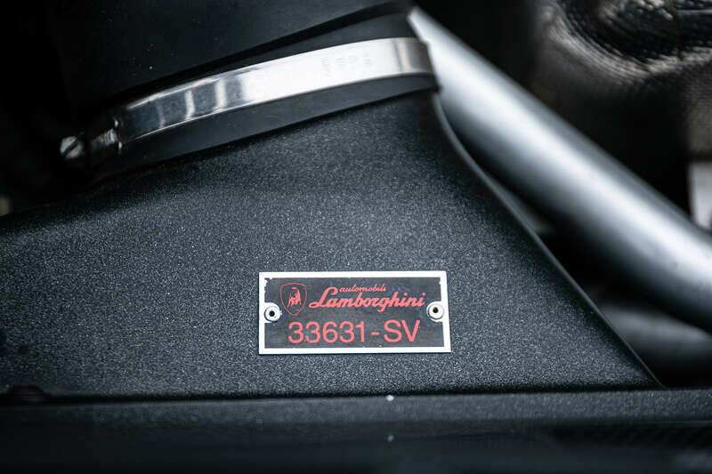 Image 16/43 of Lamborghini Diablo VT 6.0 (2000)