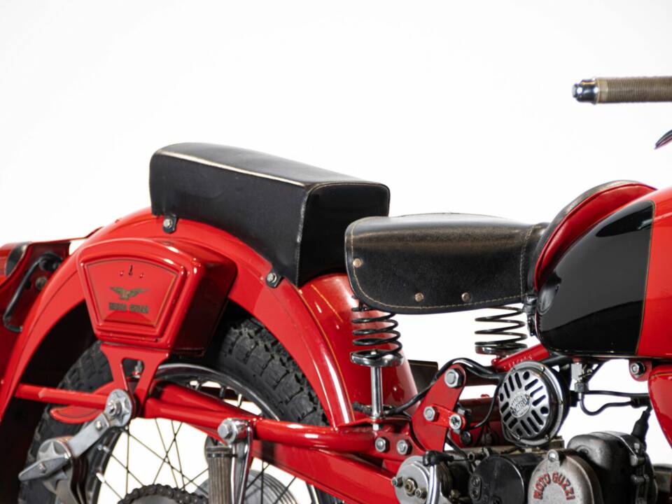 Immagine 40/50 di Moto Guzzi Falcone Turismo (1960)