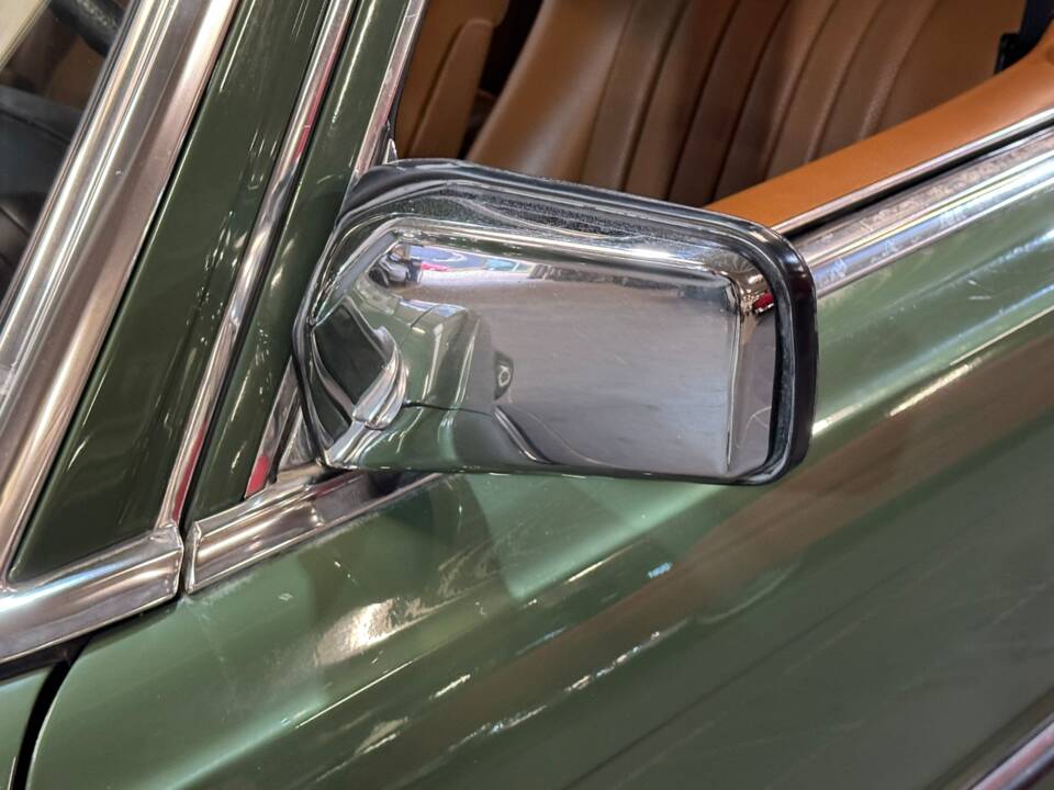 Bild 24/30 von Mercedes-Benz 280 S (1973)