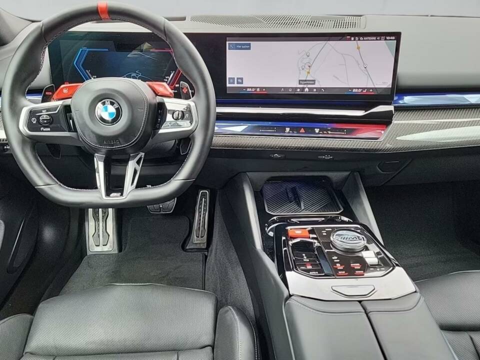 Immagine 3/11 di BMW M5 xDrive (2024)