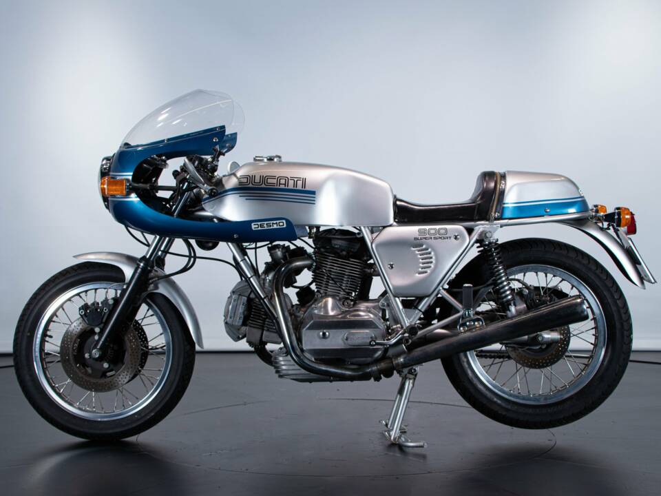 Immagine 1/50 di Ducati DUMMY (1977)