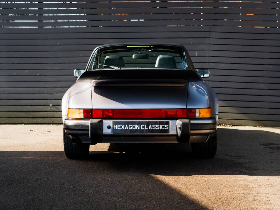 Bild 14/58 von Porsche 911 Carrera 3.2 (WTL) (1988)