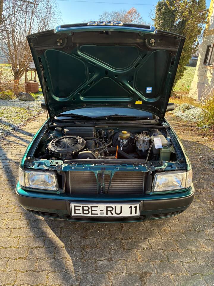Imagen 7/16 de Audi 80 - 2.0 E (1994)