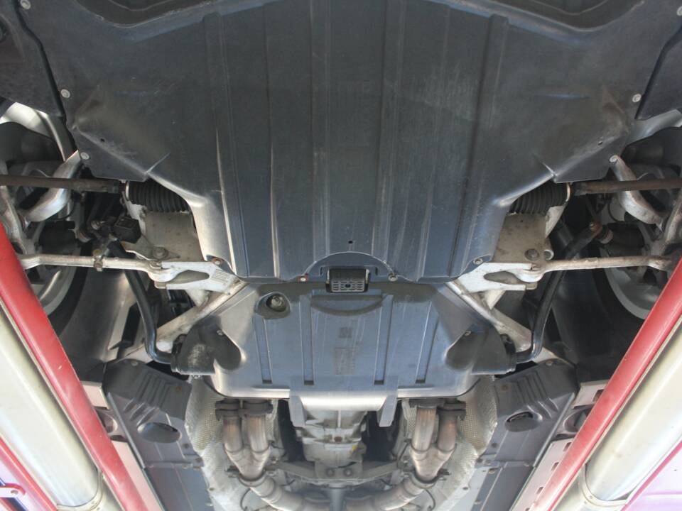 Image 40/50 of BMW Z8 (2002)