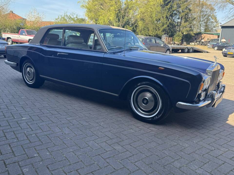 Image 3/14 of Rolls-Royce Corniche I (1978)