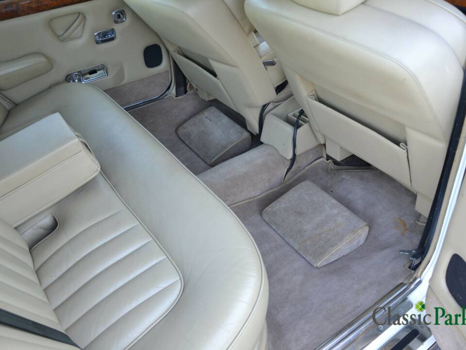 Bild 28/50 von Rolls-Royce Silver Wraith II (1979)