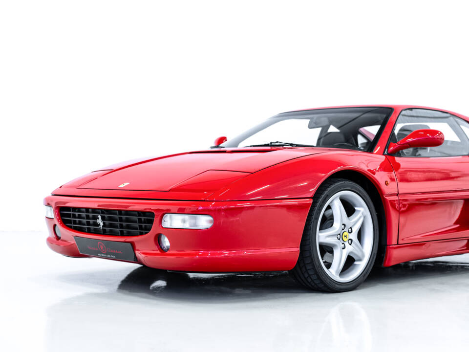 Image 13/55 of Ferrari F 355 Berlinetta (1994)