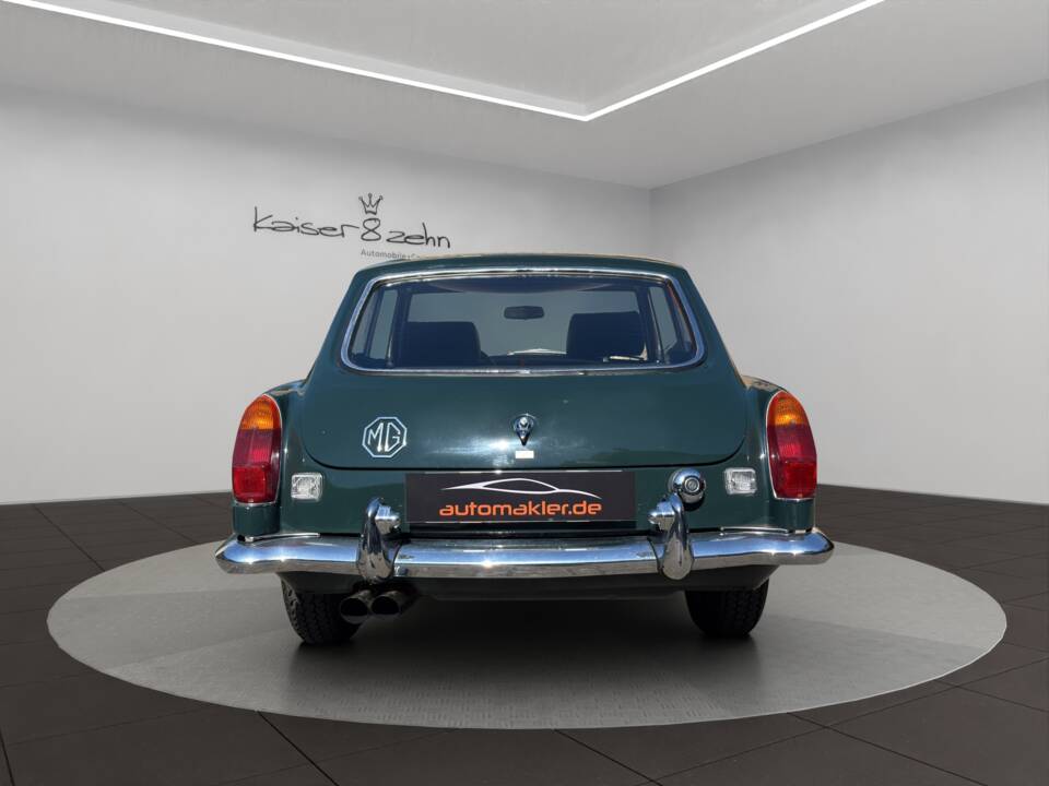 Image 7/23 de MG MGB GT (1972)