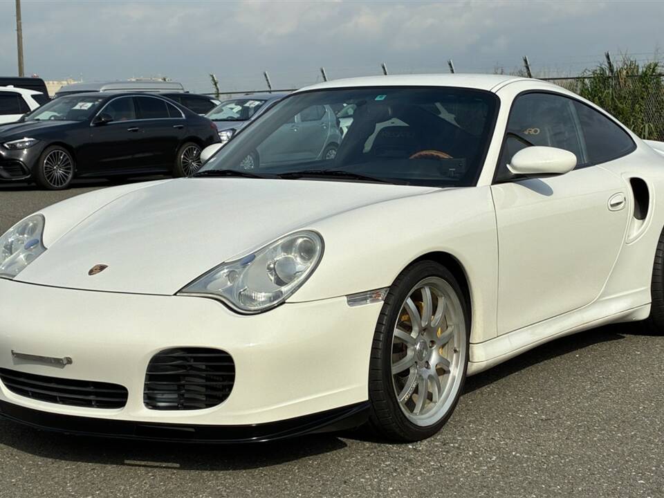 Bild 3/46 von Porsche 911 Turbo (2004)