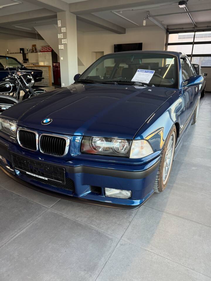 Imagen 1/14 de BMW 318is (1997)
