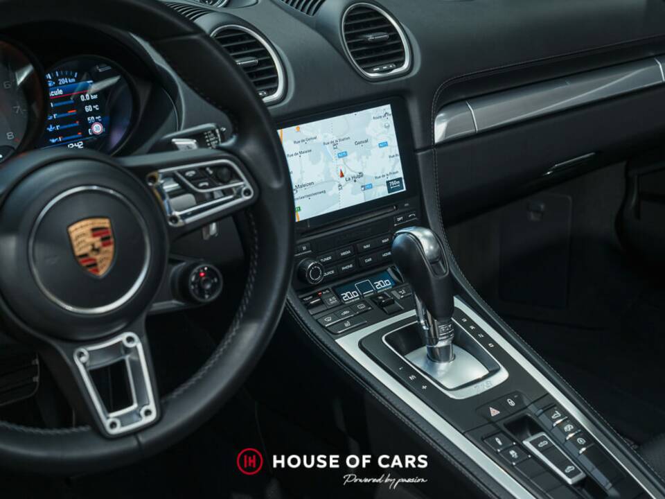 Image 21/25 of Porsche 718 Boxster S (2016)