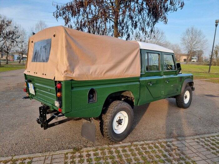 Image 7/7 of Land Rover Defender 130 Td5 Crew Cab (2001)