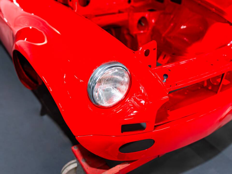 Image 7/22 de MG MGB GT V8 (1974)