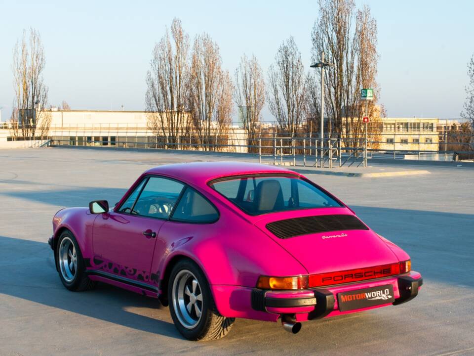 Image 30/94 of Porsche 911 Carrera 3.0 (1976)