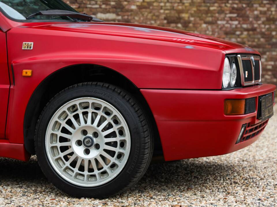 Bild 30/50 von Lancia Delta HF Integrale Evoluzione II (1994)