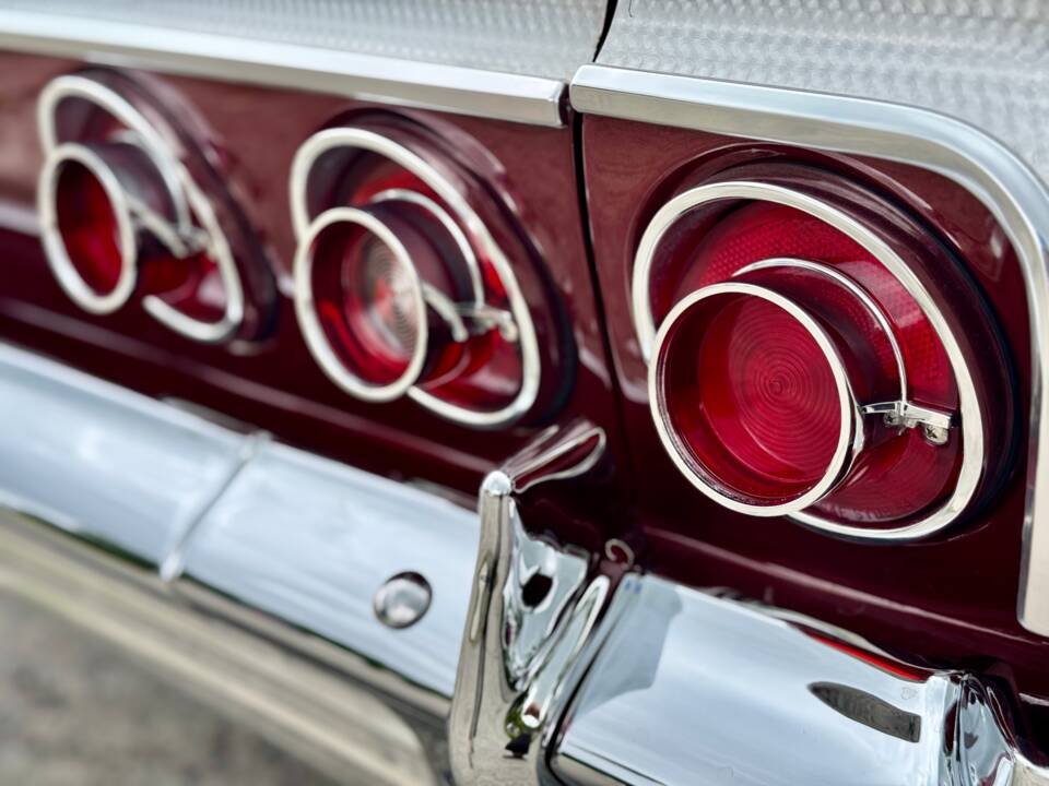 Image 9/20 of Chevrolet Impala SS Sport Coupe (1964)