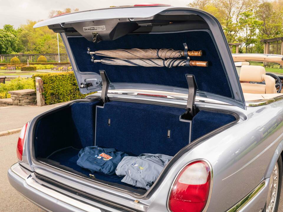 Immagine 38/38 di Rolls-Royce Corniche V (2001)