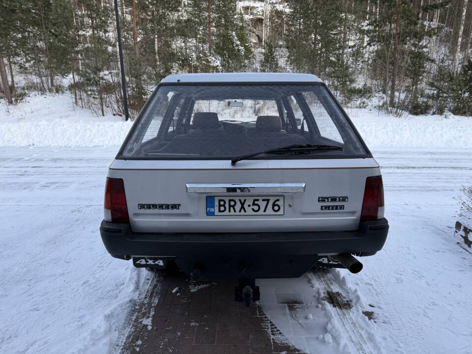 Bild 17/62 von Peugeot 505 Break 4x4 Dangel (1988)