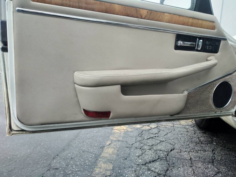 Imagen 9/11 de Jaguar XJS 4.0 Celebration (1996)