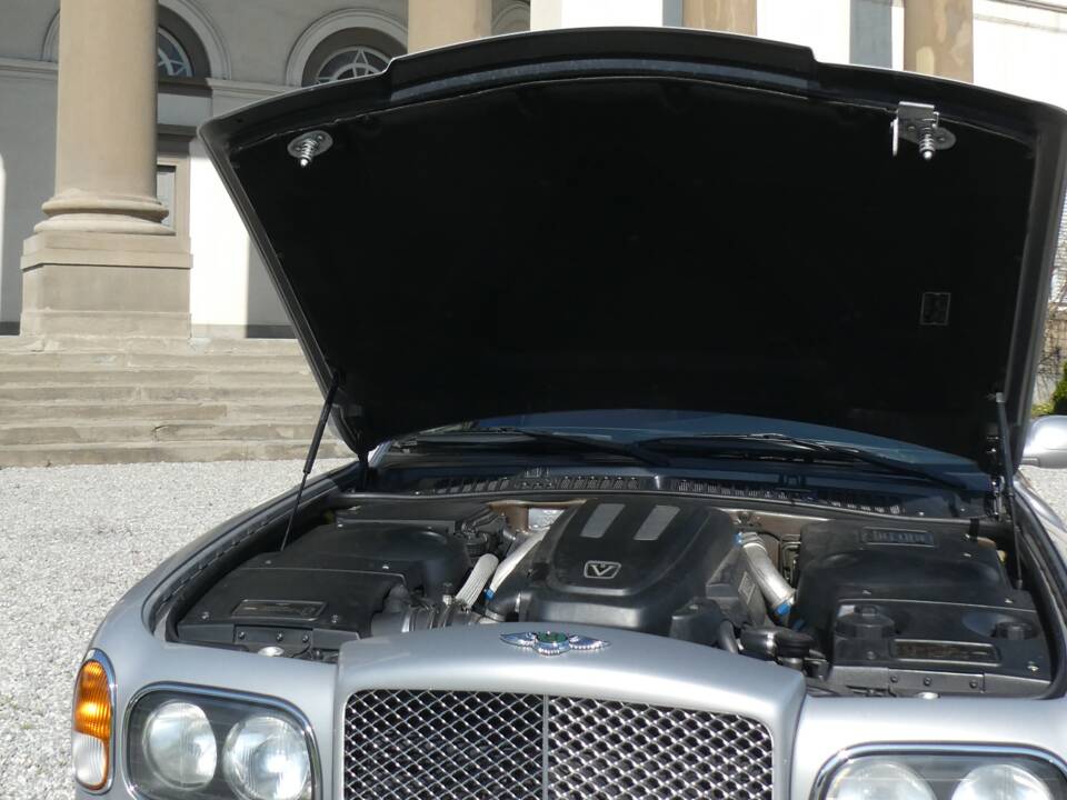 Image 18/19 of Bentley Arnage Green Label (1999)