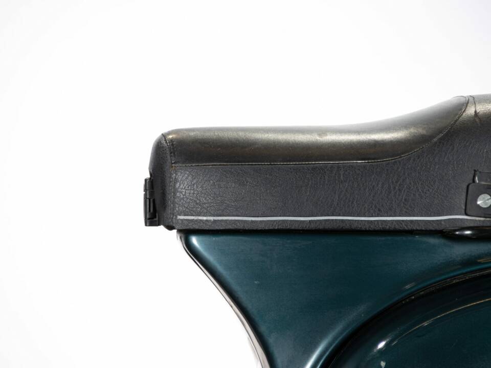 Bild 46/50 von Piaggio Vespa Cosa 150 (1990)