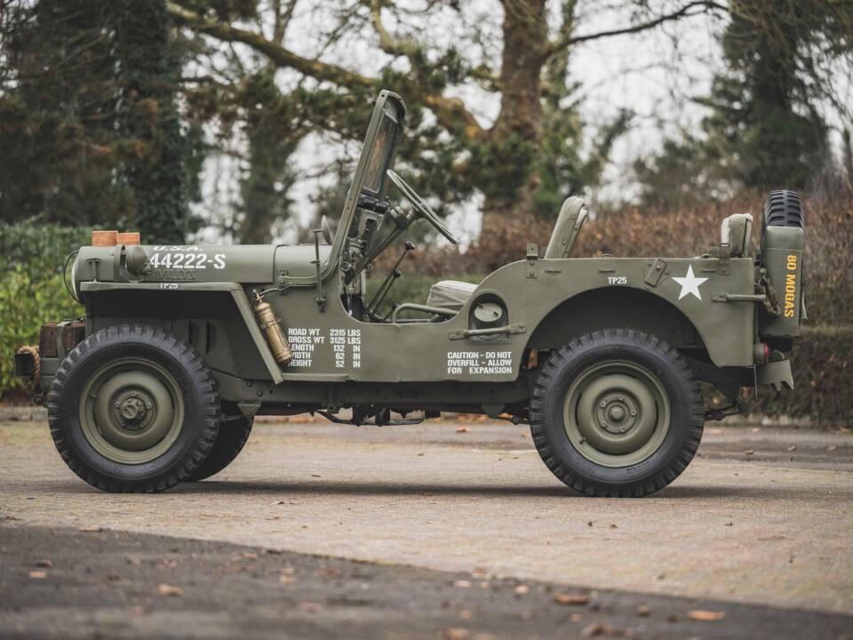 Image 4/8 of Jeep Willys-Overland CJ-3A (1951)