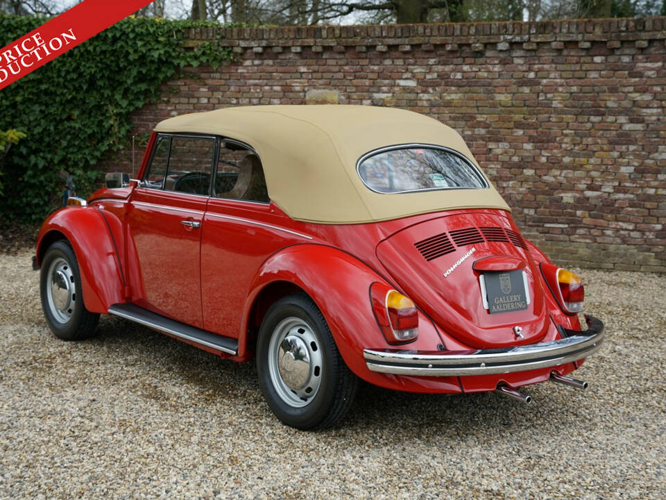 Bild 2/50 von Volkswagen Beetle 1600 (1971)