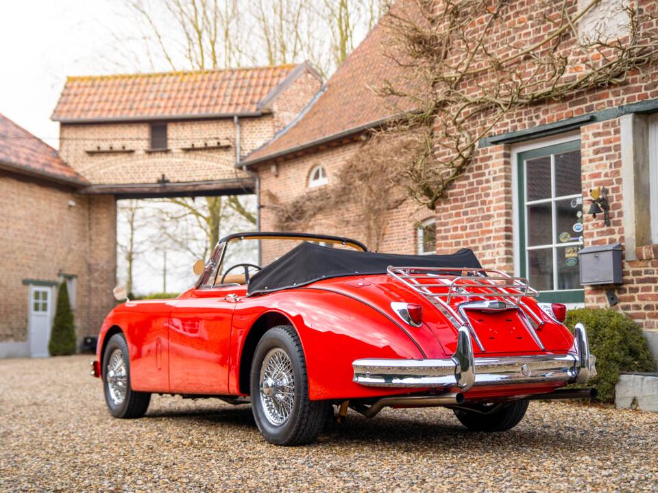 Image 7/10 of Jaguar XK 150 3.8 S DHC (1959)