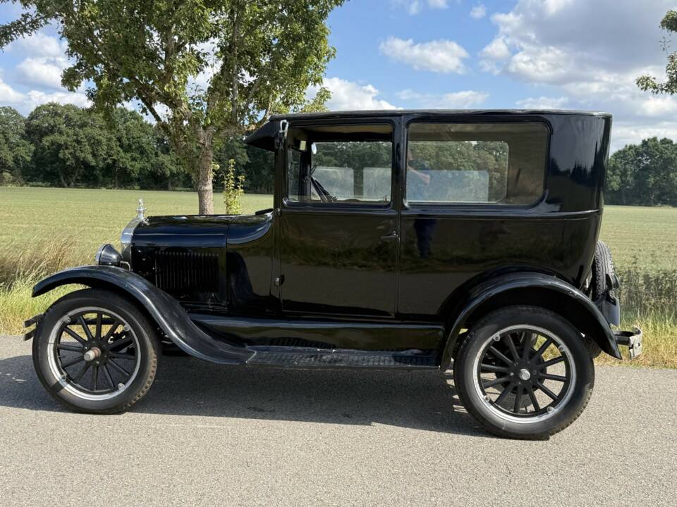 Bild 8/16 von Ford Modell T (1926)