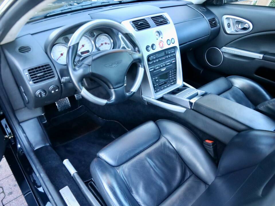 Bild 3/50 von Aston Martin V12 Vanquish (2002)