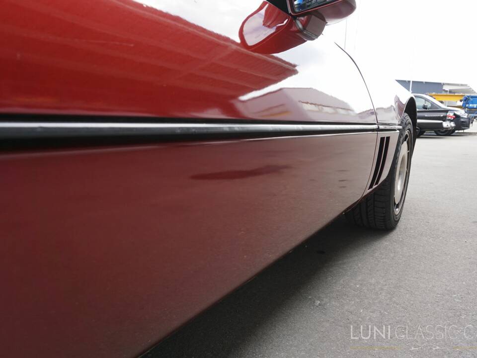 Afbeelding 24/45 van Chevrolet Corvette Convertible (1988)