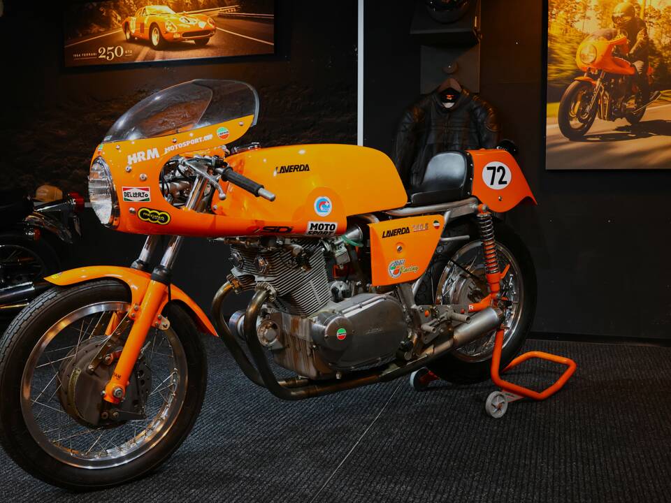 Image 1/56 of Laverda DUMMY (1970)