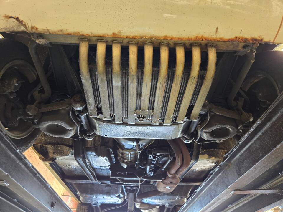 Image 63/84 of Alfa Romeo Giulia GT 1300 Junior (1968)