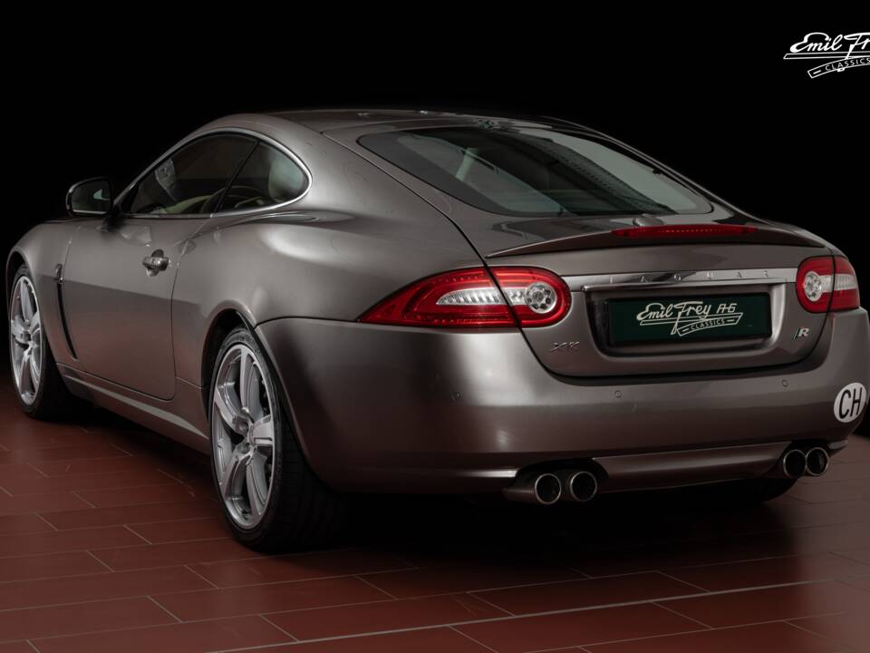 Image 3/8 of Jaguar XKR (2009)