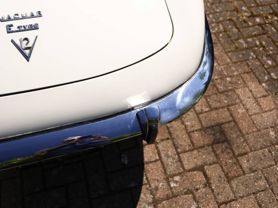 Afbeelding 19/50 van Jaguar E-Type V12 (1972)